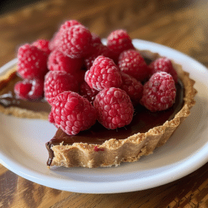 Vegan No-Bake Raspberry Chocolate Tart 3 Vegan No-Bake Raspberry Chocolate Tart